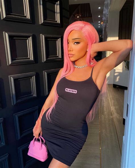 nikita dragun hot